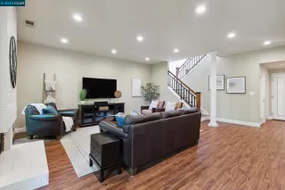 Photo #5: 41029146 Listing