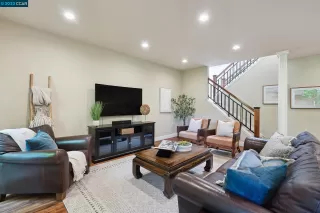 Photo #6: 41029146 Listing