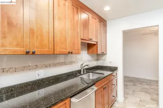 Photo #6: 41029182 Listing 