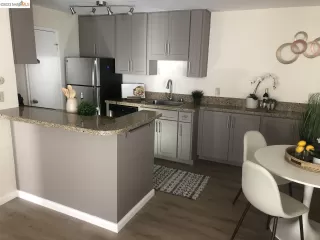 Photo #4: 41029195 Listing 