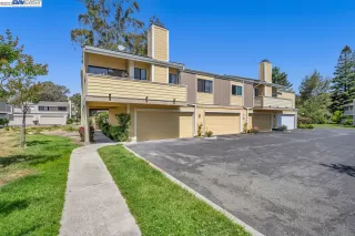 Photo #2: 41029265 Listing