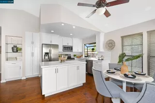 Photo #6: 41029346 Listing 