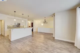 Photo #3: 41029420 Listing