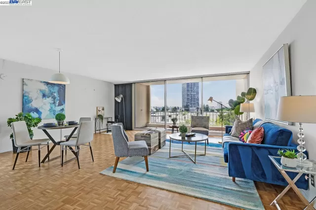 MLS: 41029440 Condo For Sale
