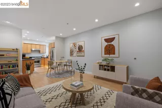 Photo #6: 41029454 Listing