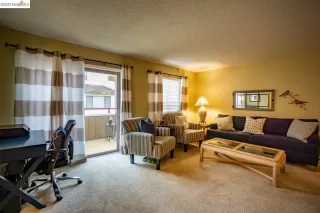 Photo #6: 41029469 Listing 