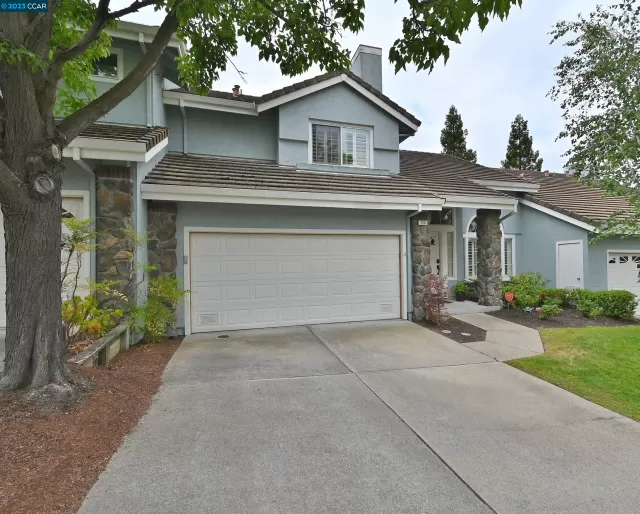 MLS: 41029473 Condo For Sale