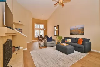 Photo #1: 41029473 Listing 