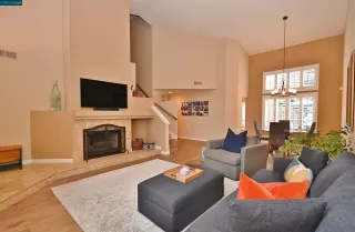 Photo #2: 41029473 Listing 