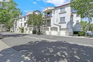 Photo #1: 41029494 Listing 