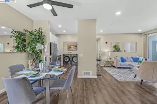 Photo #5: 41029494 Listing 