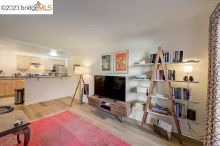 Photo #3: 41029523 Listing