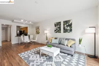 Photo #4: 41029530 Listing