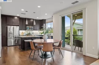 Photo #5: 41029568 Listing