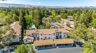 Photo #1: 41029738 Listing