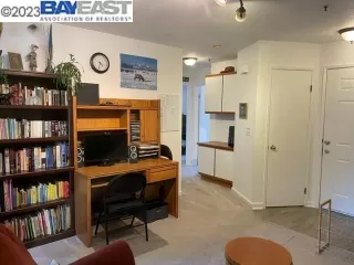 Photo #6: 41029738 Listing