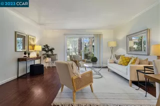 Photo #4: 41029751 Listing