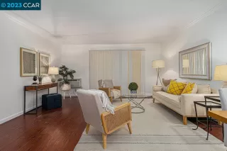 Photo #5: 41029751 Listing