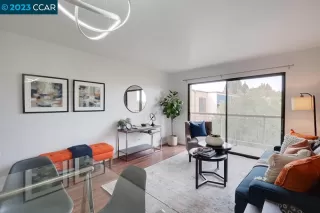 Photo #5: 41029763 Listing 