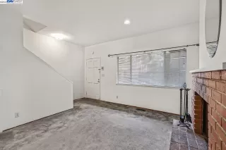 Photo #1: 41029778 Listing 