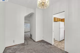 Photo #5: 41029778 Listing 