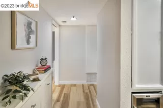 Photo #2: 41029800 Listing 