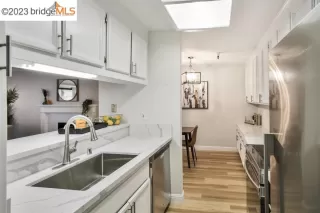 Photo #3: 41029800 Listing 