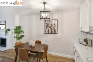 Photo #5: 41029800 Listing 