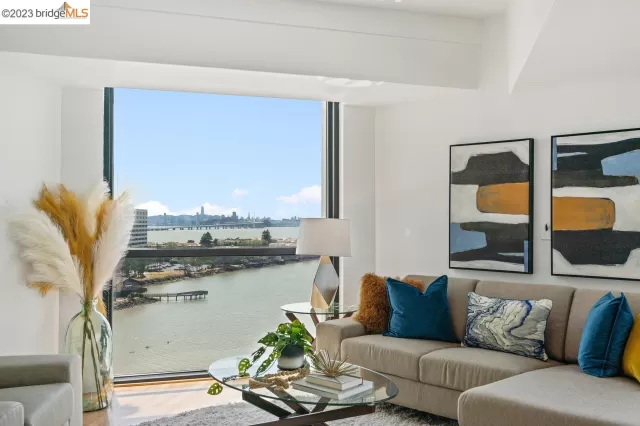 MLS: 41029808 Condo For Sale