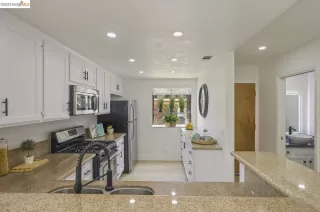 Photo #5: 41029809 Listing 