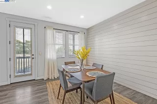 Photo #5: 41029829 Listing 