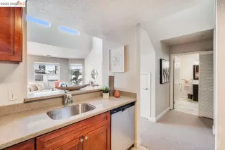 Photo #5: 41029847 Listing