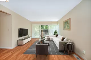 Photo #1: 41029863 Listing