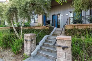 Photo #2: 41029869 Listing