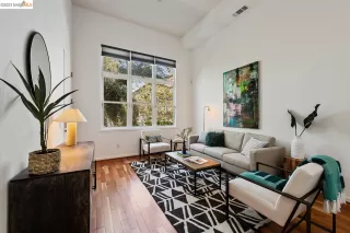 Photo #6: 41029869 Listing