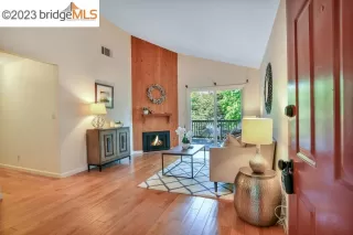 Photo #5: 41029889 Listing 