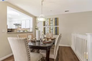 Photo #5: 41029970 Listing