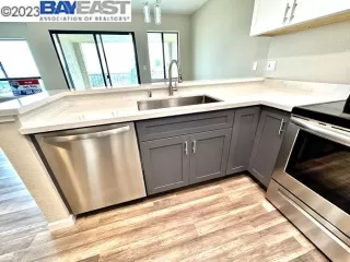 Photo #5: 41029985 Listing