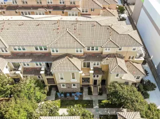 Photo #1: 41030016 Listing 