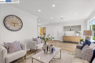 Photo #5: 41030166 Listing