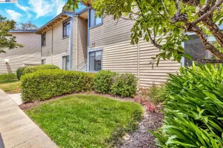 Photo #1: 41030184 Listing 