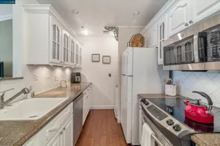 Photo #4: 41030195 Listing