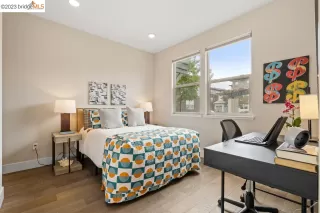 Photo #4: 41030202 Listing