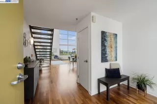 Photo #4: 41030212 Listing