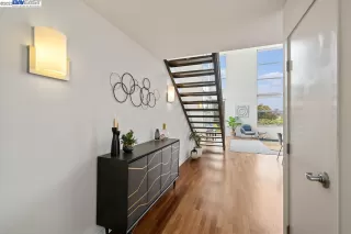 Photo #5: 41030212 Listing