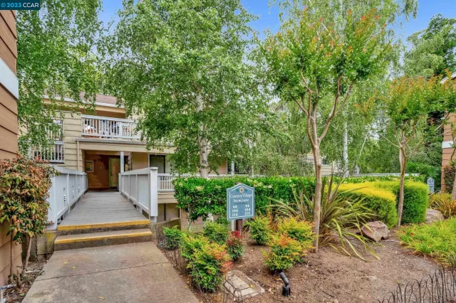 MLS: 41030247 Condo For Sale