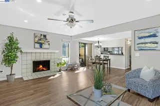 Photo #2: 41030250 Listing 