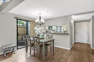 Photo #3: 41030250 Listing 