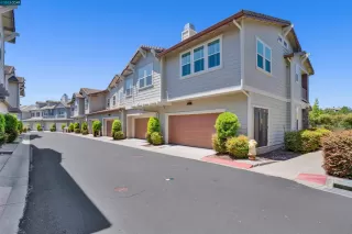 Photo #2: 41030256 Listing