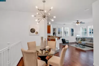 Photo #5: 41030256 Listing